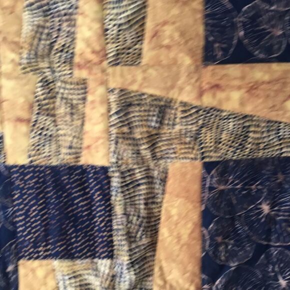 Handmade Quilt - Picture 4 of 16